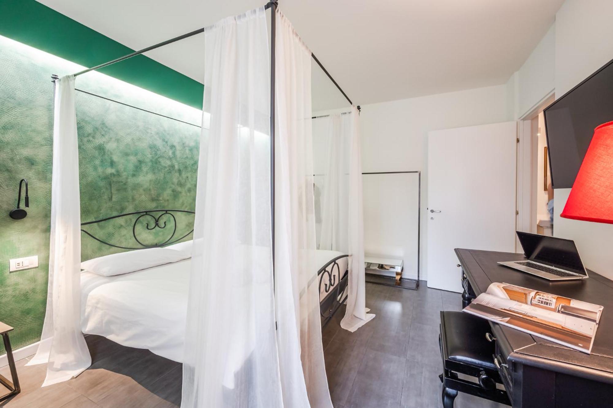 Infinity Suite Verona Free Parking Eksteriør billede