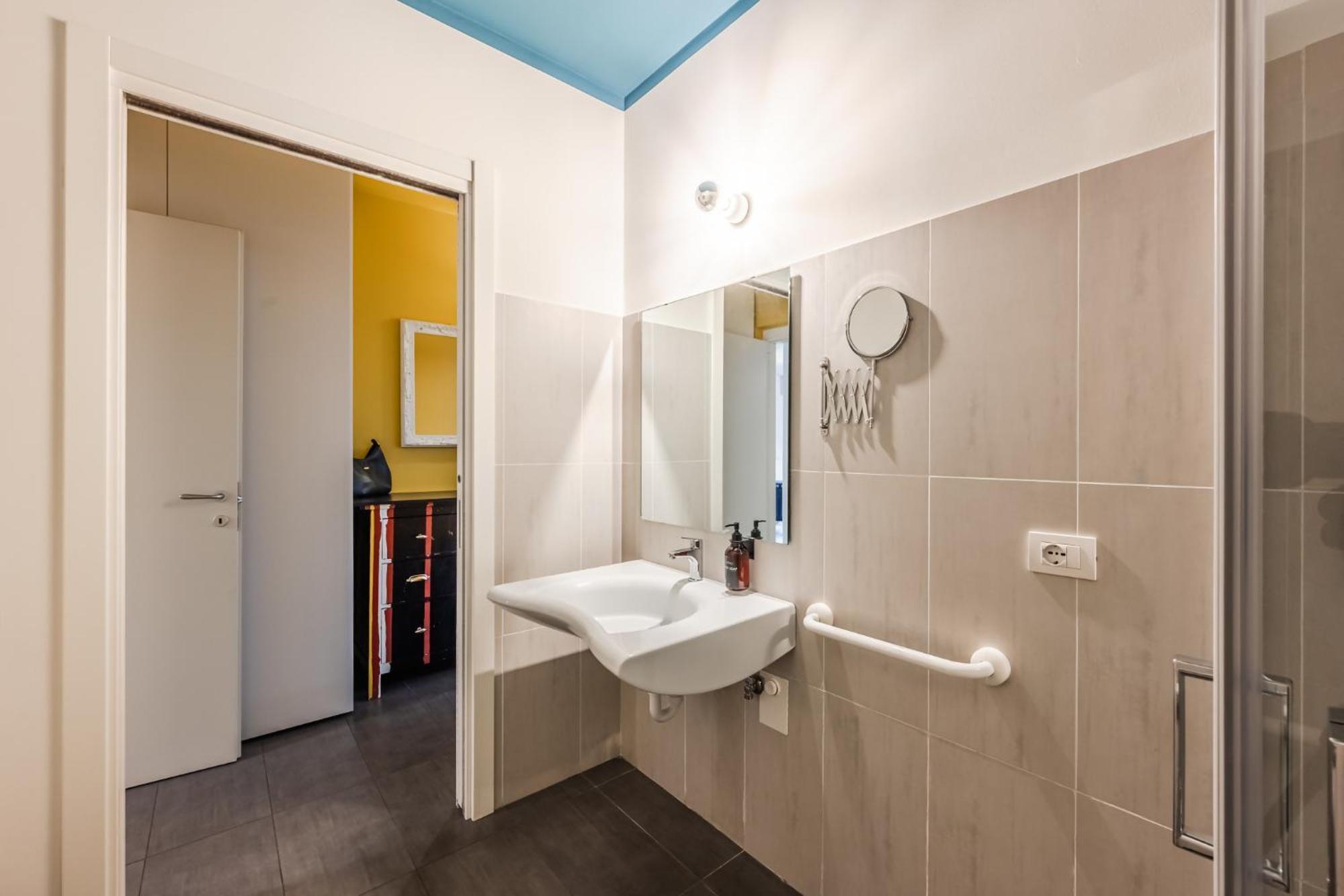 Infinity Suite Verona Free Parking Eksteriør billede