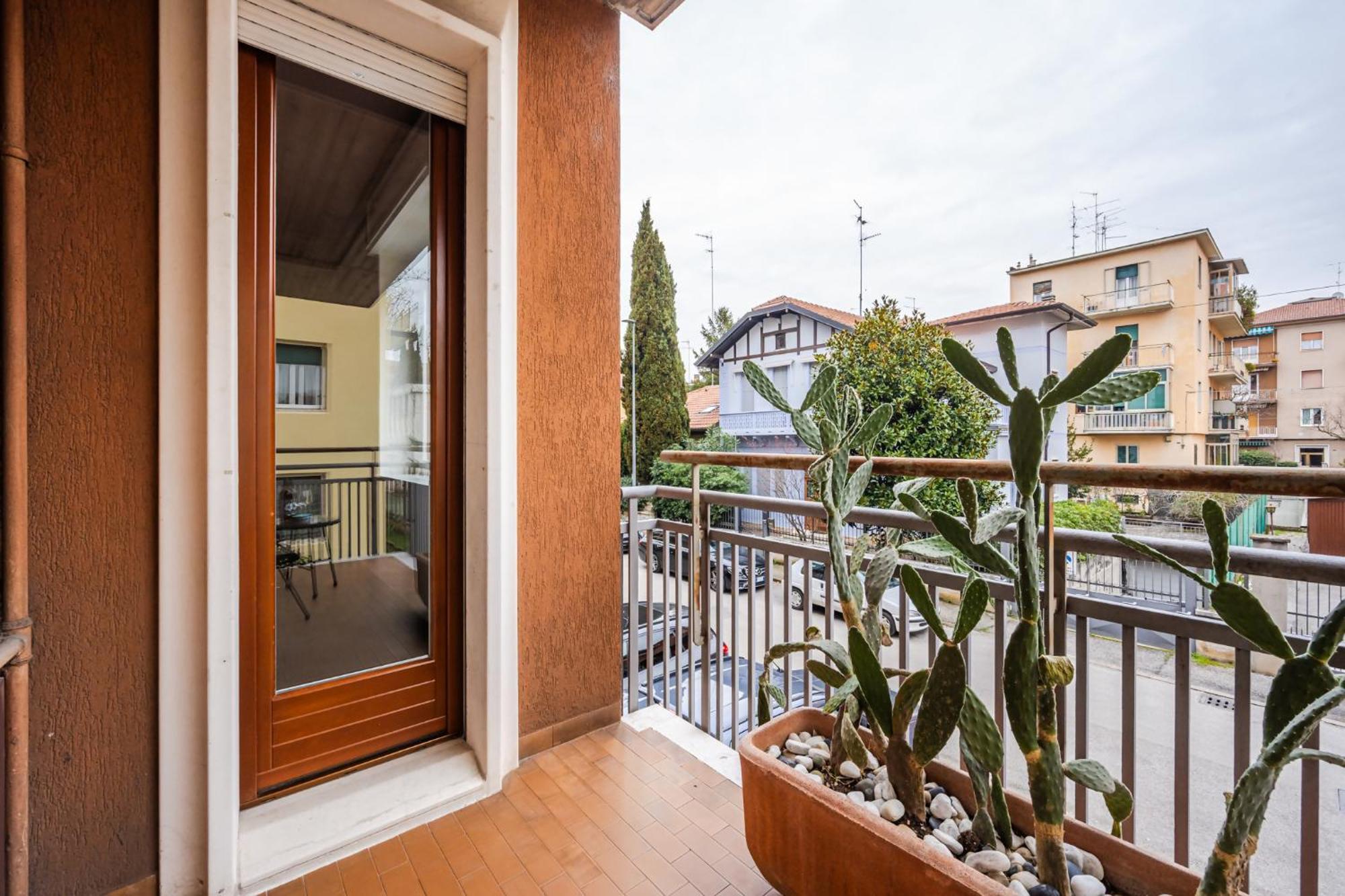 Infinity Suite Verona Free Parking Eksteriør billede